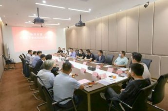 无极县领导到访惠州市家具行业协会